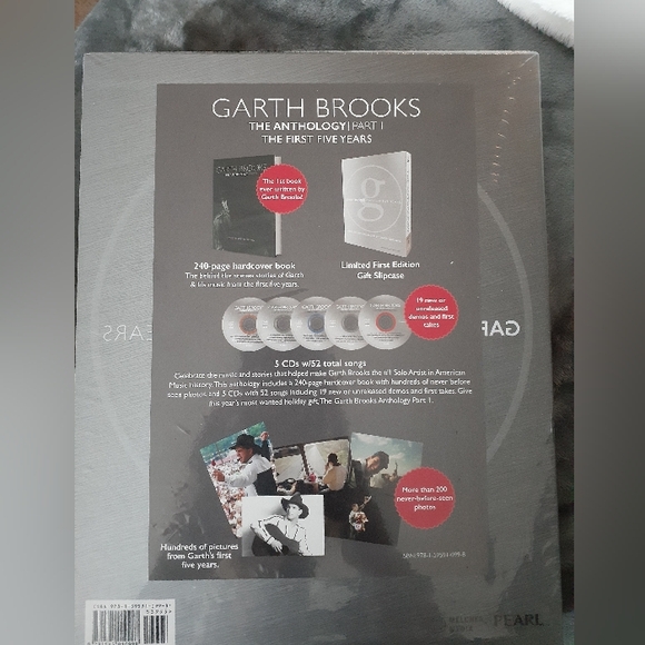 Garth Brooks The First Five Years. Part 1 - Picture 2 of 4